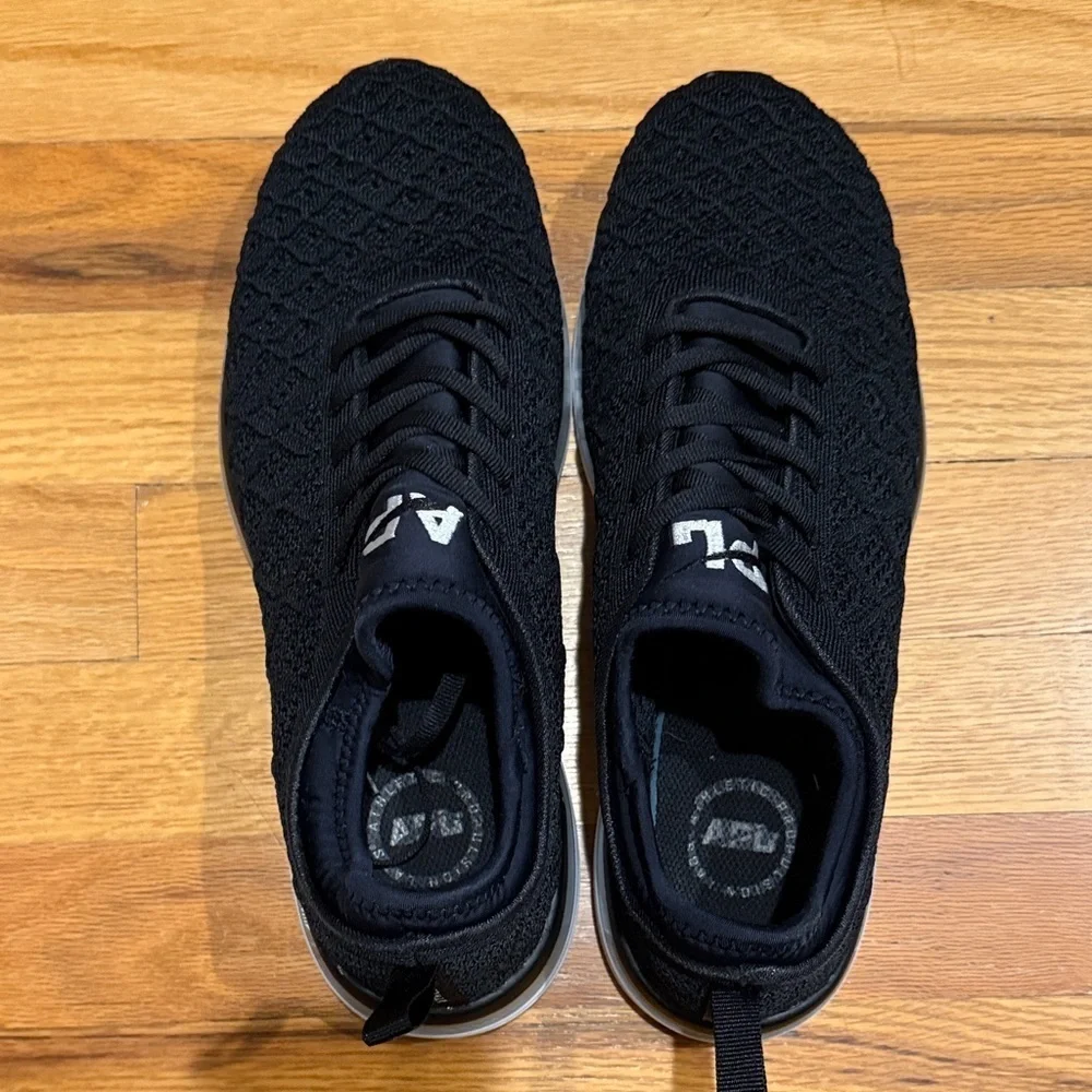 APL Men's Black Knit Athletic Shoes